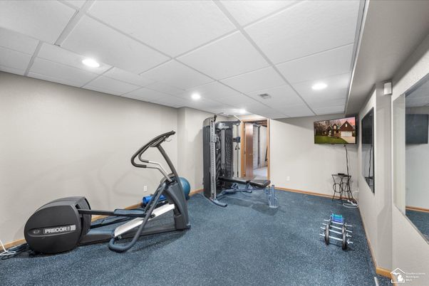 Fitness Equipment, Interior, Recessed Lighting
