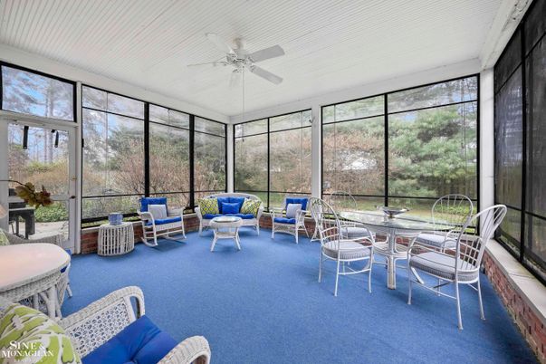 Dining room, Interior, Sun Room