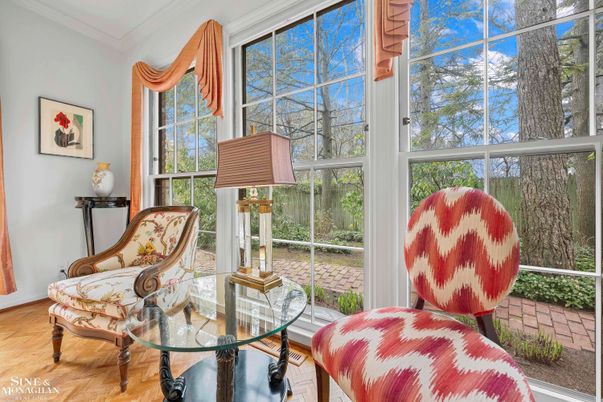 Interior, Sun Room, Wood Texture Flooring