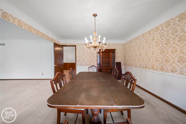 Chandelier, Dining room, Interior