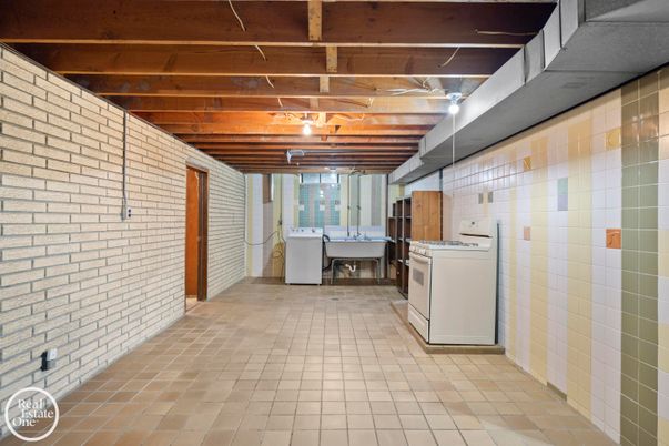 Interior, Stone Walls, Washer, Wooden Beams, Wooden Ceilings