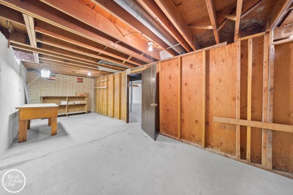 Interior, Wooden Beams, Wooden Walls