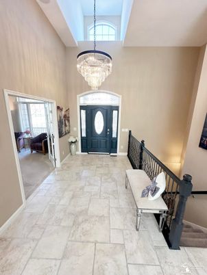 Chandelier, Interior, Marble