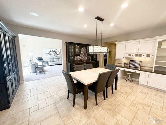 Chandelier, Dining room, Interior, Kitchen, Living room, Pendant Lights, Recessed Lighting