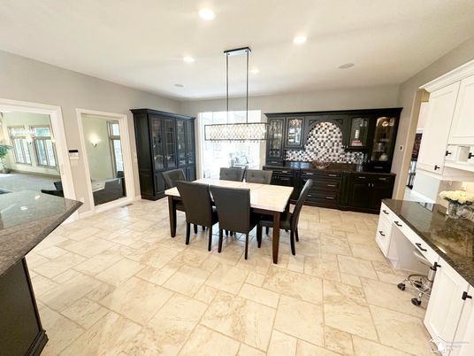 Chandelier, Dining room, Interior, Pendant Lights, Recessed Lighting