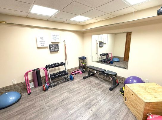 Fitness Equipment, Interior, Recessed Lighting, Wood Texture Flooring