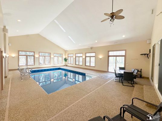 Interior, Pool, Recessed Lighting