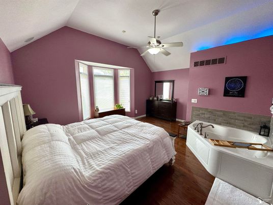 Bedroom, Interior, Wood Texture Flooring