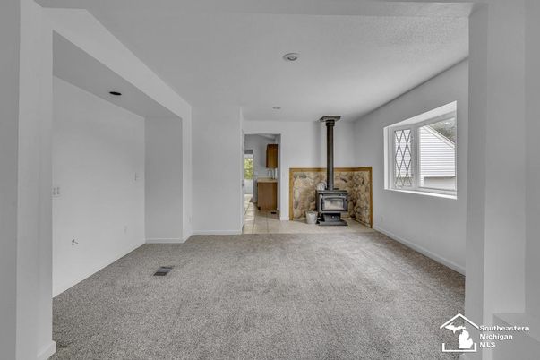 Empty room, Fireplace, Interior