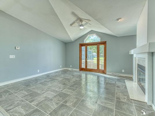 Empty room, Fireplace, Interior