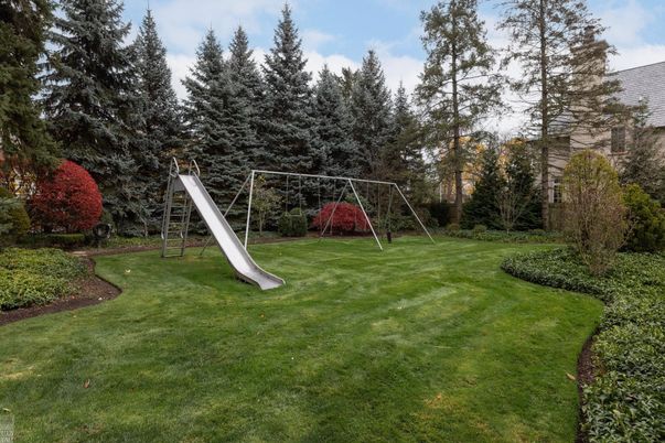 Backyard, Exterior, Playground