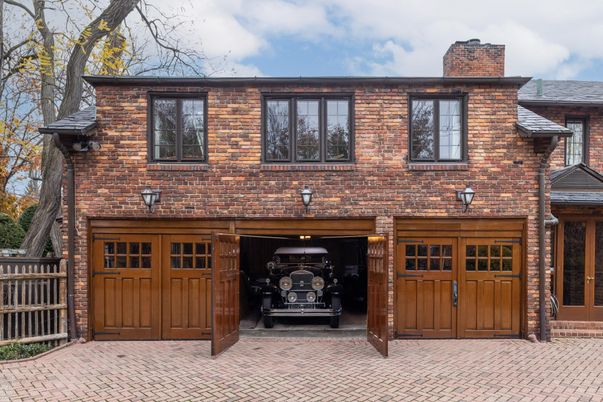Attached, Exterior, Facade, Brick Facade, Rowhouse