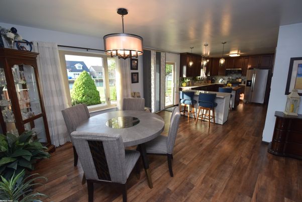 Chandelier, Dining room, Interior, Kitchen, Pendant Lights, Wood Texture Flooring