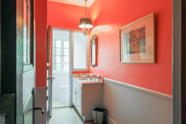 Bathroom, Interior, Pendant Lights, Wood Texture Flooring