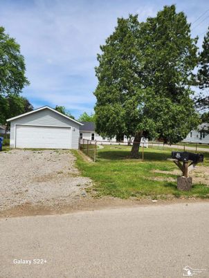 Backyard, Detached Garage, Exterior