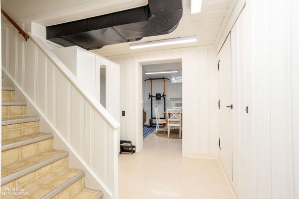 Interior, Recessed Lighting