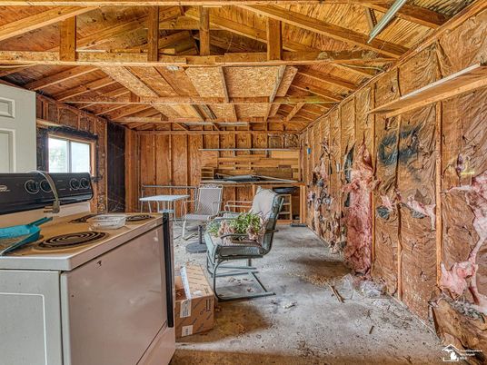 Interior, Washer, Wooden Beams, Wooden Ceilings, Wooden Walls
