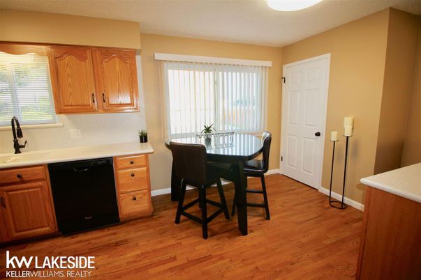 Dining room, Interior, Wood Texture Flooring