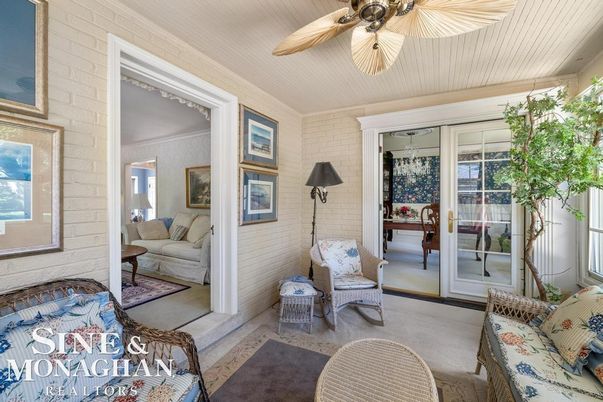 Exterior, Interior, Living room
