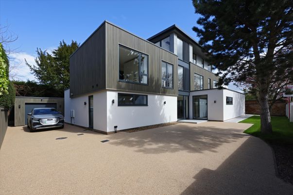 Attached, Exterior, Facade, Modern