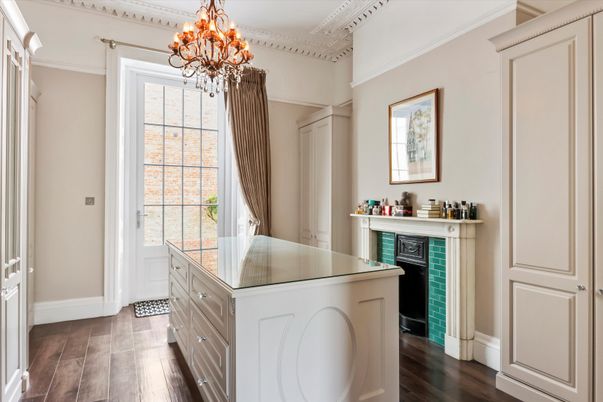 Chandelier, Interior, Kitchen, Wood Texture Flooring