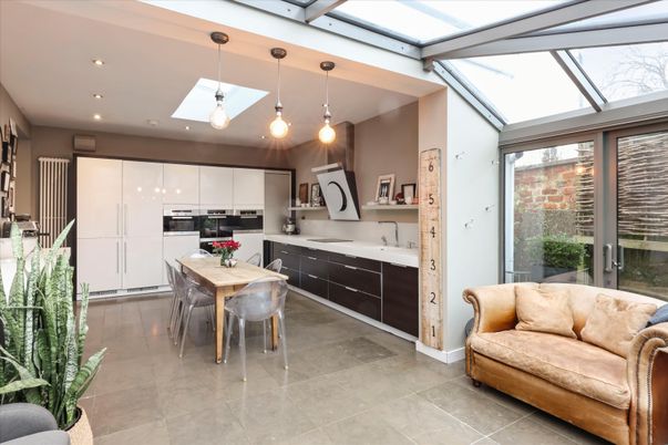 Dining room, Glass Ceilings, Interior, Kitchen, Pendant Lights, Recessed Lighting, Stainless Steel Appliances