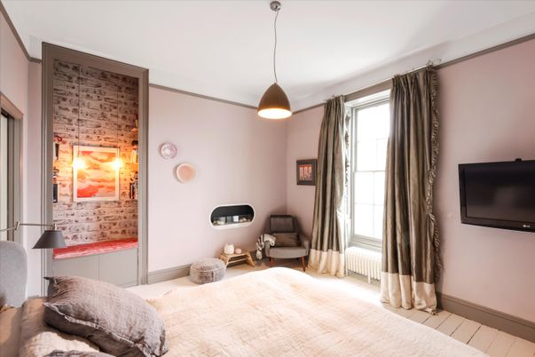 Bedroom, Interior, Pendant Lights, Wood Texture Flooring