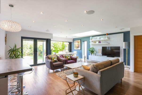 Interior, Living room, Pendant Lights, Recessed Lighting, Wood Texture Flooring