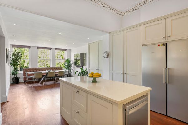 Dining room, Interior, Kitchen, Recessed Lighting, Stainless Steel Appliances, Wood Texture Flooring