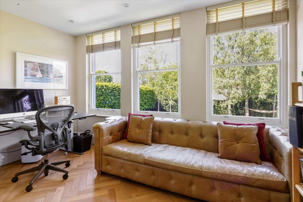 Home Office, Interior, Recessed Lighting, Wood Texture Flooring