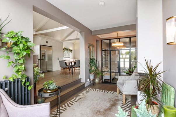 Chandelier, Dining room, Interior, Pendant Lights, Wood Texture Flooring