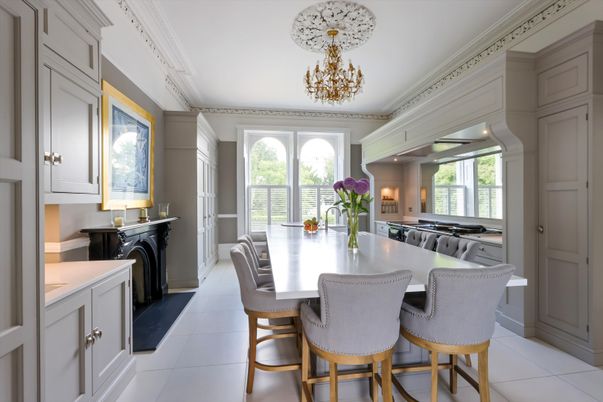 Chandelier, Dining room, Interior, Kitchen, Washer