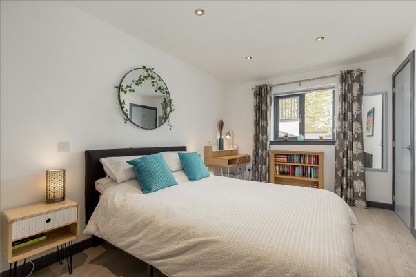 Bedroom, Interior, Recessed Lighting