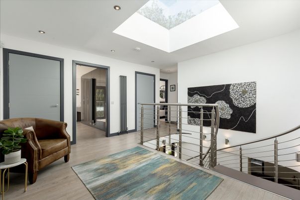 Interior, Recessed Lighting, Wood Texture Flooring