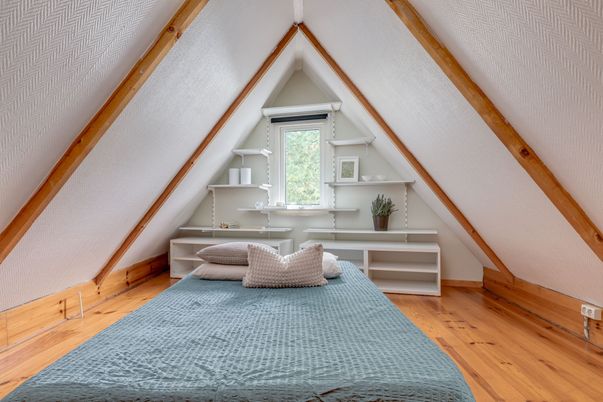 Bedroom, Interior, Wooden Beams, Wood Texture Flooring