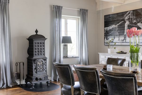 Dining room, Interior, Wood Texture Flooring