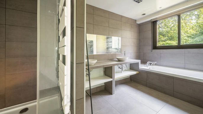 Bathroom, Dual Sink Vanities, Glass Shower, Interior, Recessed Lighting