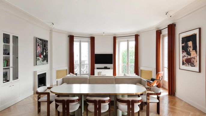 Dining room, Fireplace, Interior, Wood Texture Flooring