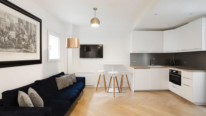 Interior, Kitchen, Living room, Pendant Lights, Recessed Lighting, Wood Texture Flooring