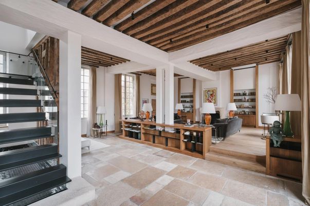 Interior, Wooden Beams