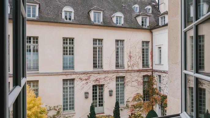 Exterior, Facade, Georgian
