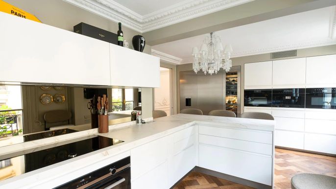 Chandelier, Interior, Kitchen, Wood Texture Flooring