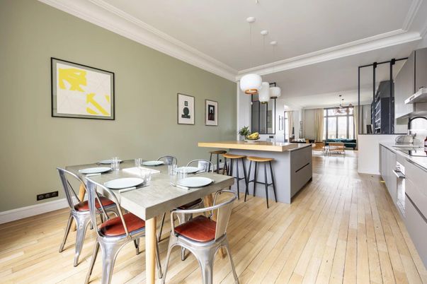 Dining room, Interior, Kitchen, Pendant Lights, Wood Texture Flooring