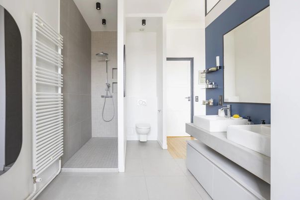 Bathroom, Glass Shower, Interior