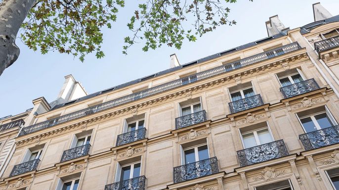 Exterior, Facade, Brownstone