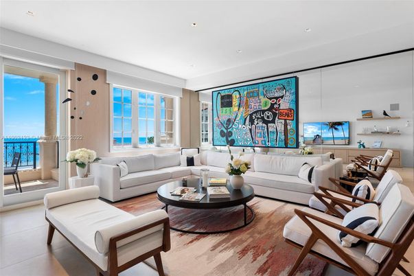 Interior, Living room, Pendant Lights, Recessed Lighting, Water, Wood Texture Flooring