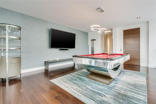 Billiard Table, Game Room, Interior, Pendant Lights, Recessed Lighting, Wood Texture Flooring
