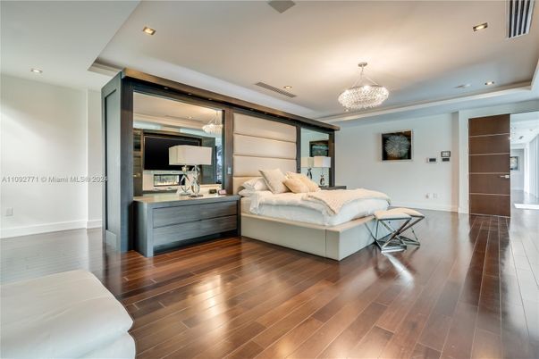 Bedroom, Chandelier, Interior, Recessed Lighting, Wood Texture Flooring