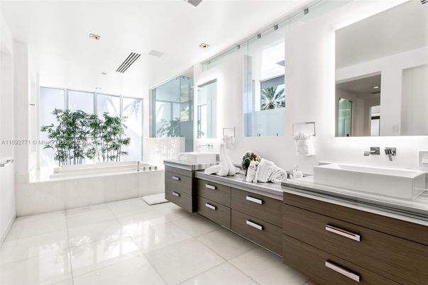 Bathroom, Dual Sink Vanities, Glass Shower, Interior, Recessed Lighting