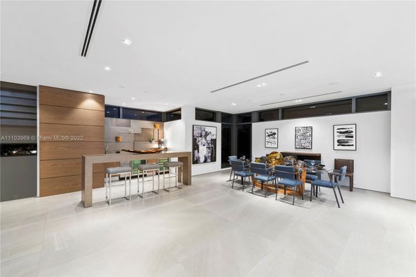 Dining room, Interior, Kitchen, Recessed Lighting, Wooden Walls
